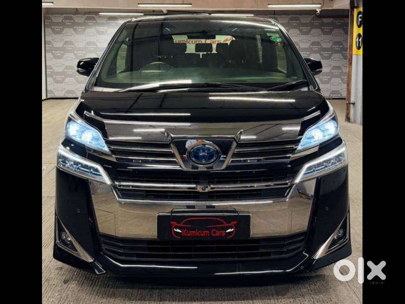 Toyota Vellfire 2.5 Executive Lounge, 2020, Petrol