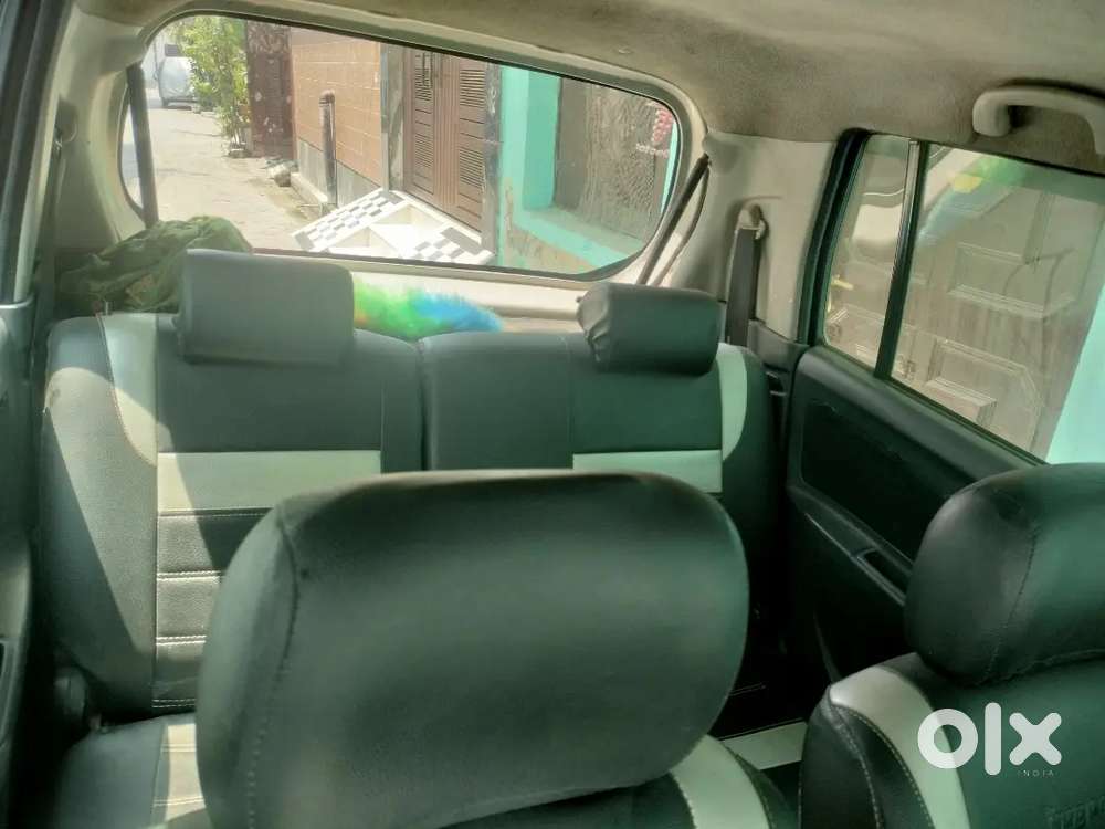 Wagon R Lxi Maruti 2012