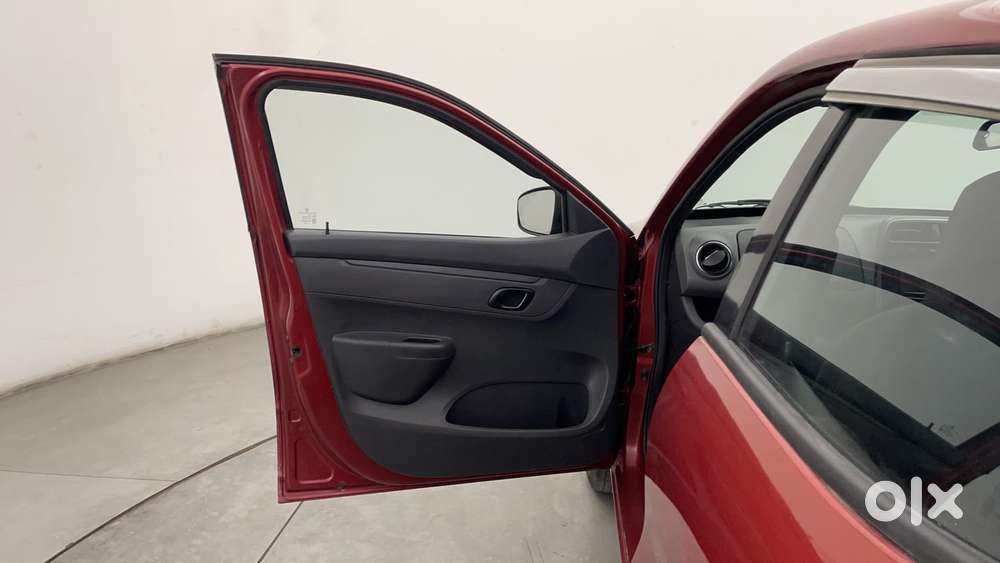 Renault Kwid 1.0 Rxt, 2016, Petrol