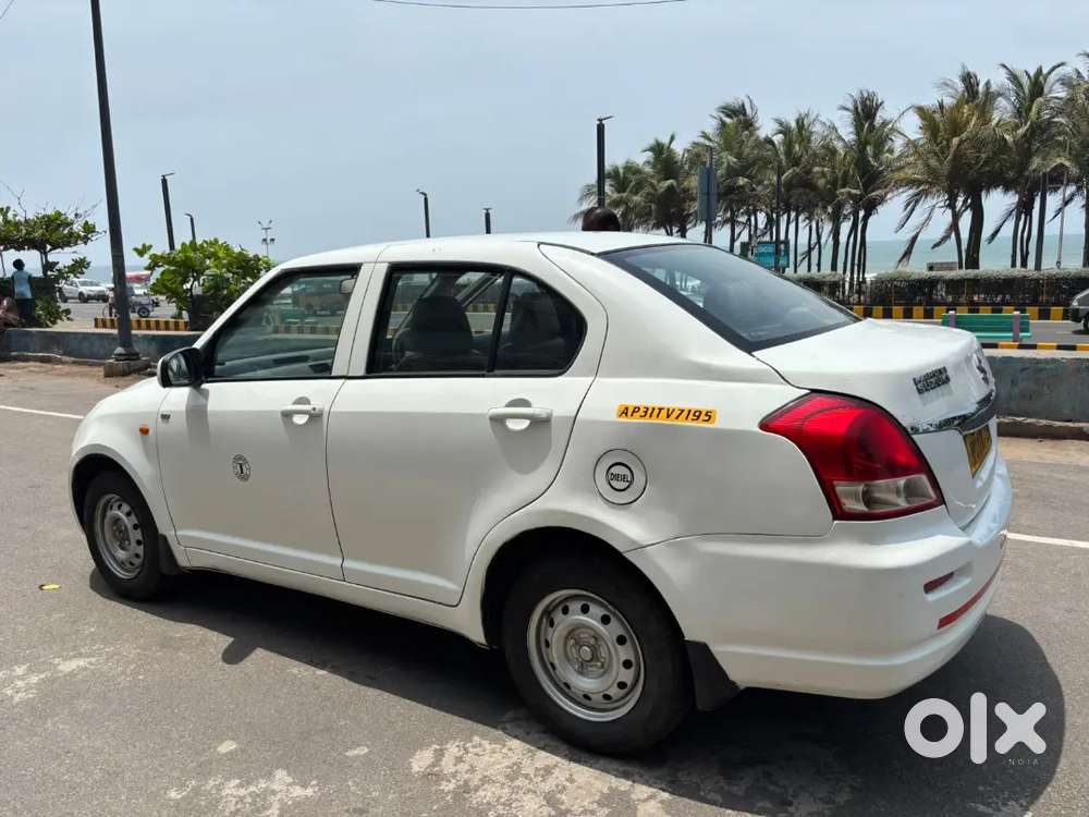 Maruti Suzuki Dzire 2016 Diesel 95000 Km Driven