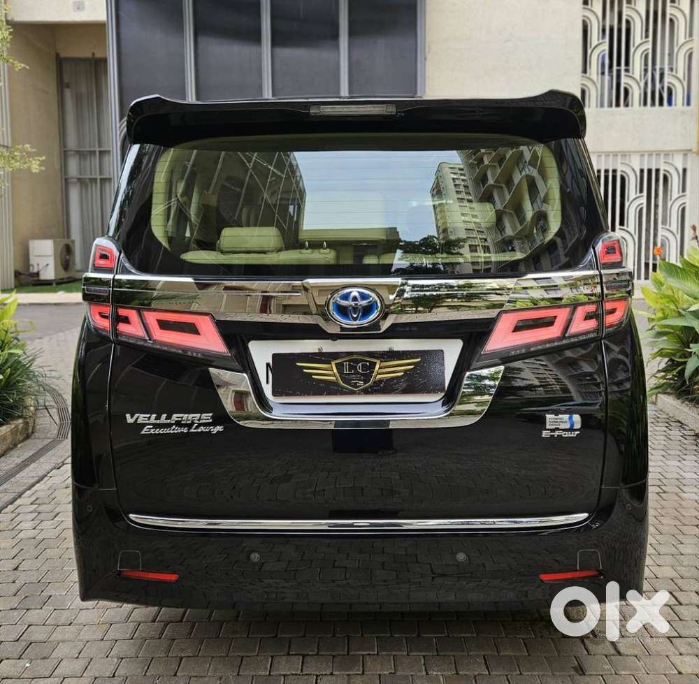 Toyota Vellfire 2.5 Executive Lounge, 2020, Diesel