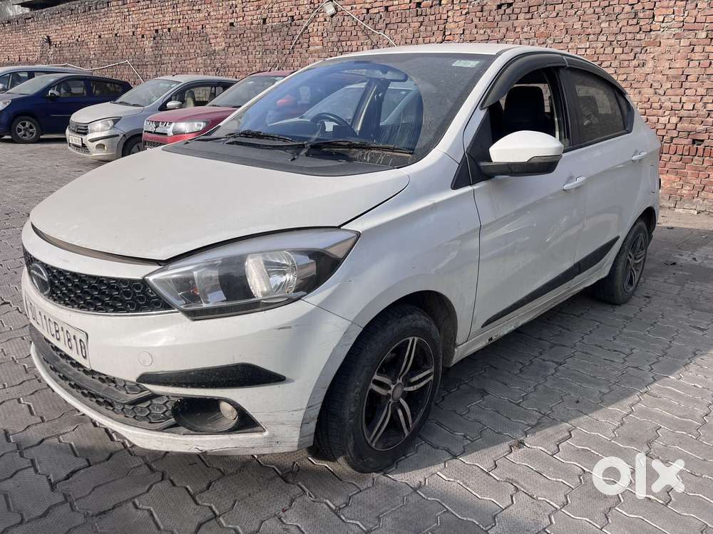 Tata Tiago 1.2 Revotron Xt (o), 2018, Cng & Hybrids