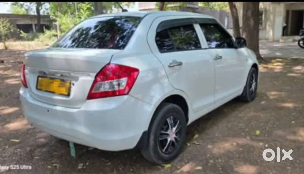 Maruti Suzuki Dzire 2020 Petrol 175000 Km Driven