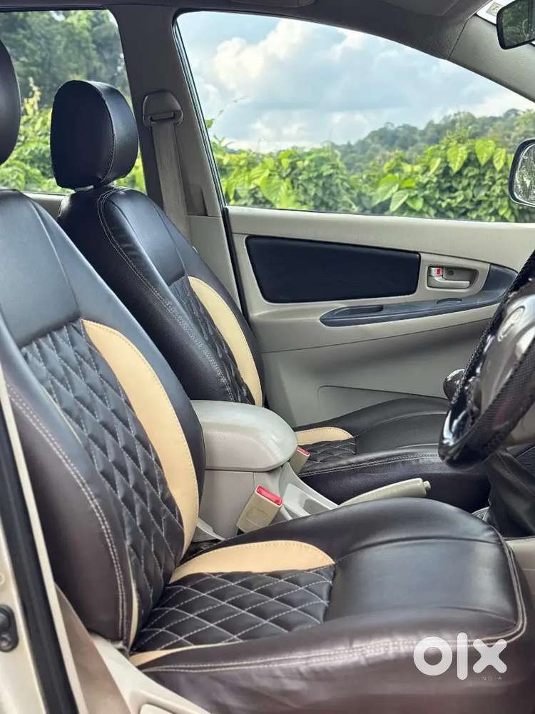 Toyota Innova 2.5 Gx 2014