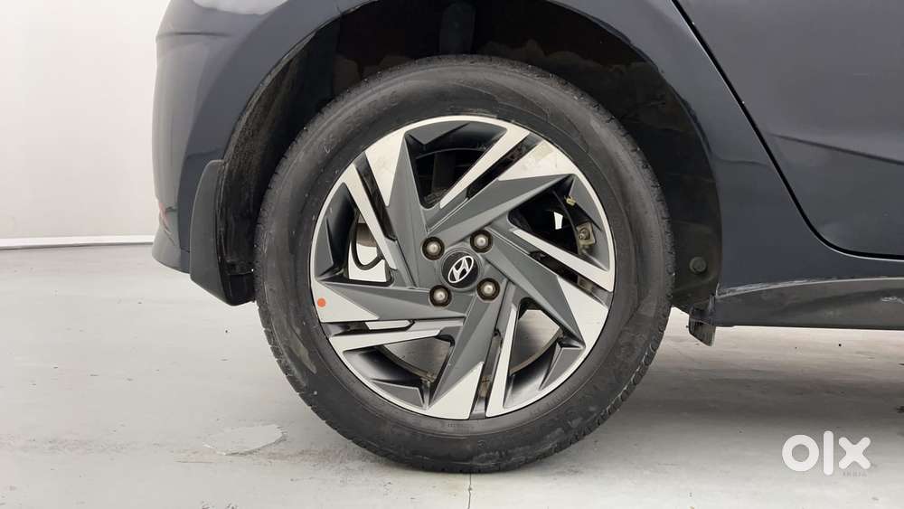 Hyundai New I20 1.0 Asta (o) Turbo Dct, 2022, Petrol