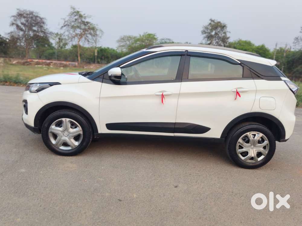 Tata Nexon 1.5 Revotorq Xma Amt (s), 2022, Diesel
