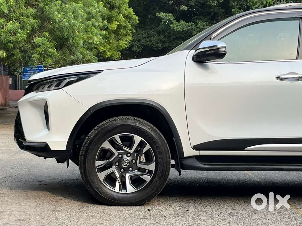 Toyota Fortuner Legender 4x2 At 2.8, 2024, Diesel