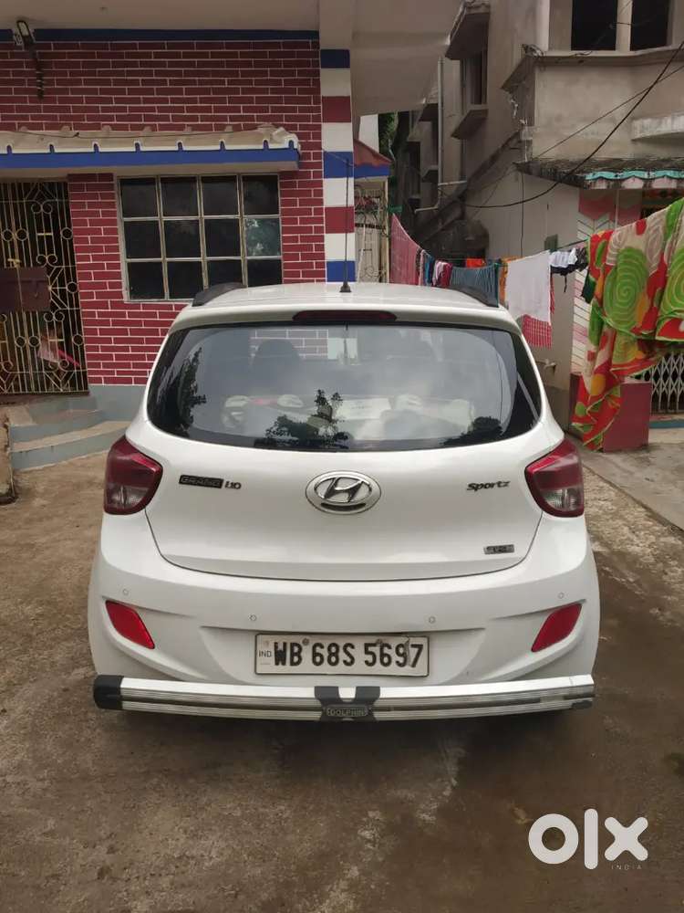 Hyundai Grand I10 2015 Petrol 24580 Km Driven