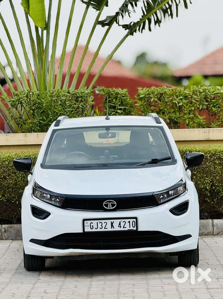 Tata Altroz 1.2 Xe Plus Petrol, 2021, Petrol