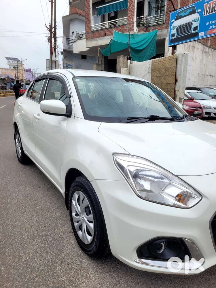 Maruti Suzuki Swift Dzire Vxi Optional, 2022, Petrol