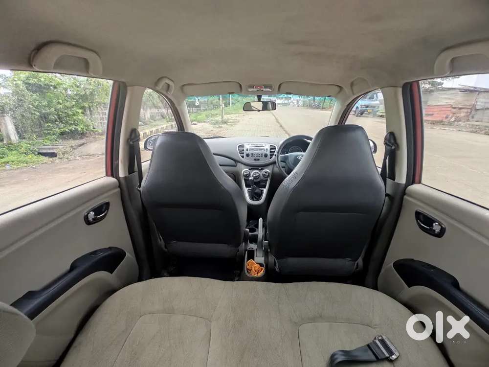 Hyundai I10 Sportz 2011 Petrol