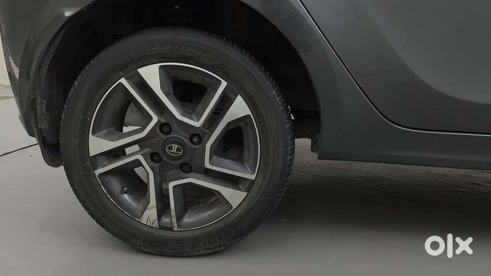 Tata Tiago Xza Plus, 2022, Petrol