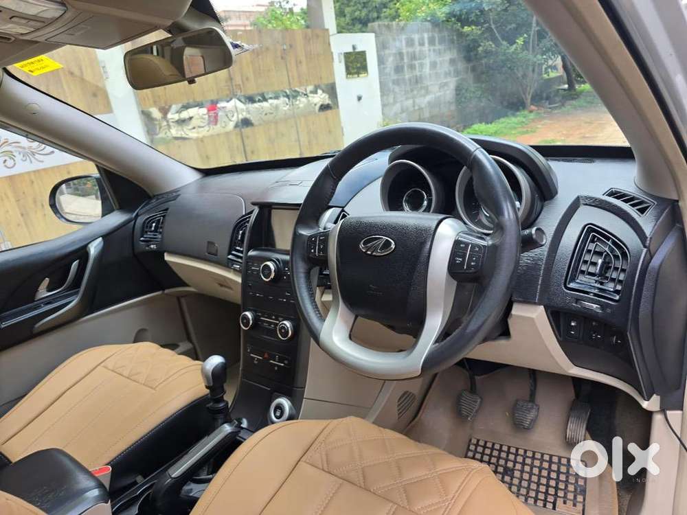 Mahindra Xuv500 W10 Top End Model (accident Free And Well Maintaine)