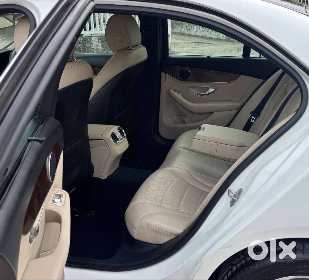 Mercedes Benz C-220 Cdi Avantgarde 59000 Kms Chandigarh Registration..