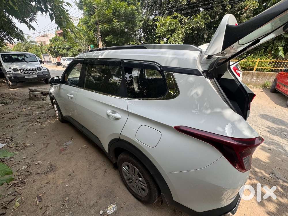 Kia Carens Cng  Company-fitted Cng  2026 Model
