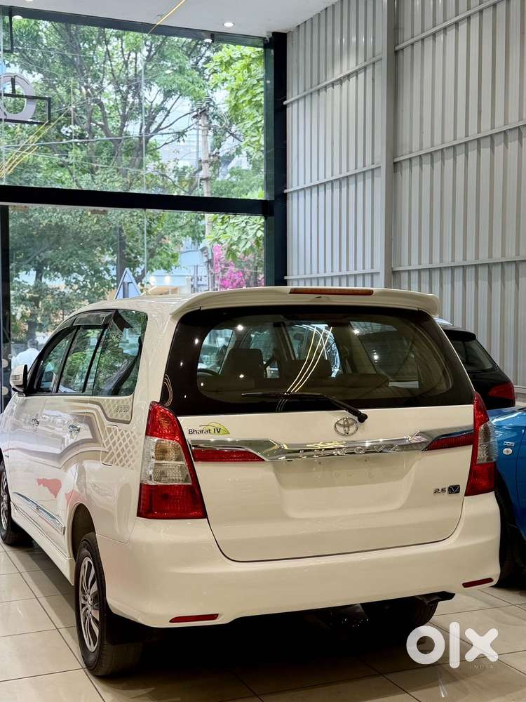 Toyota Innova 2.5 Vx 8 Str, 2015, Diesel