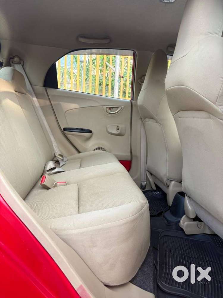 Honda Brio S (o) Mt, 2015, Petrol