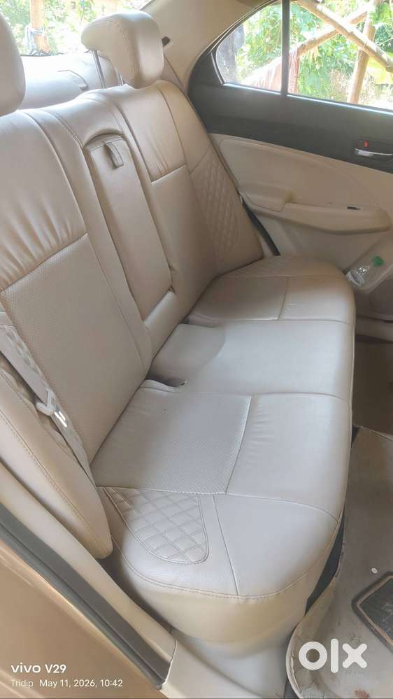 Maruti Suzuki Swift Dzire 2017 Petrol Well Maintained