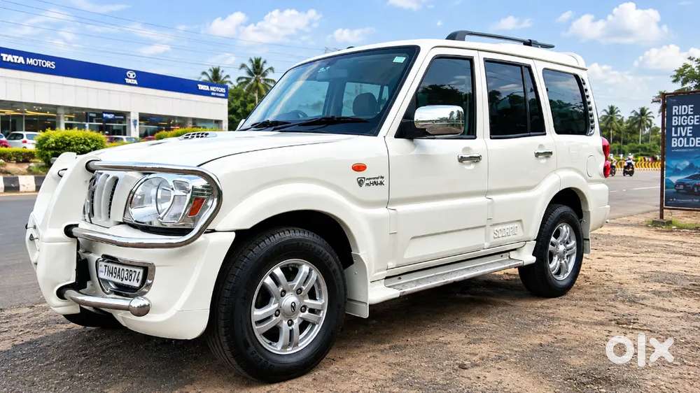 Mahindra Scorpio Vlx 2013