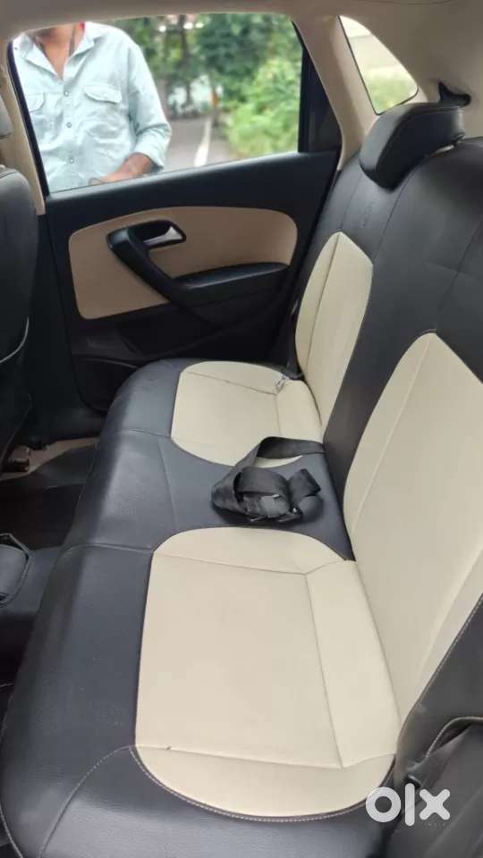 Volkswagen Polo Petrol Highline 1.2l, 2015, Petrol
