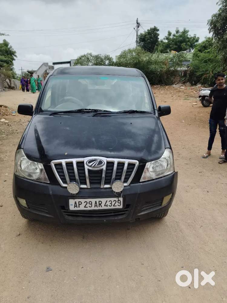 Mahindra Xylo 2.5 D2 Maxx 2011