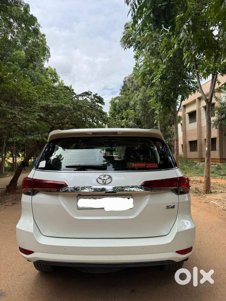 Toyota Fortuner 2020 diesel automatic