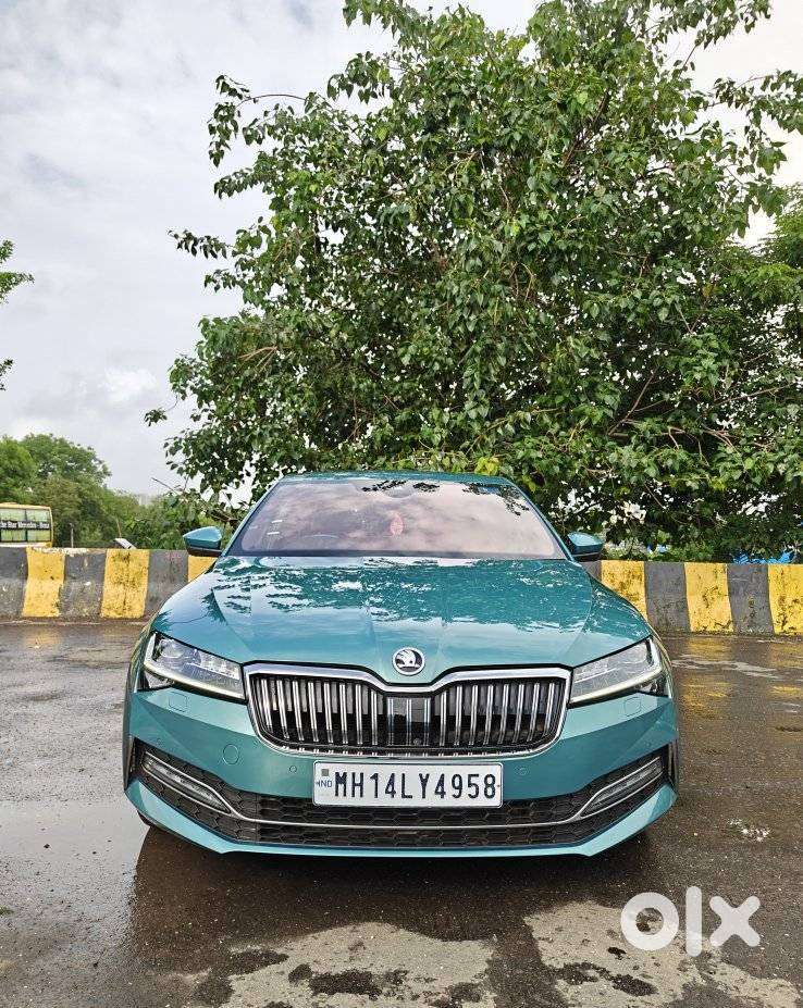 Skoda Superb 2.0 Tsi At L&k, 2024, Petrol