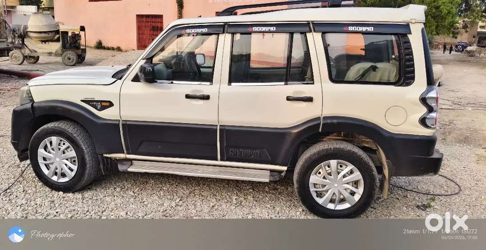 Mahindra Scorpio S4 2017 Diesel Well Maintained