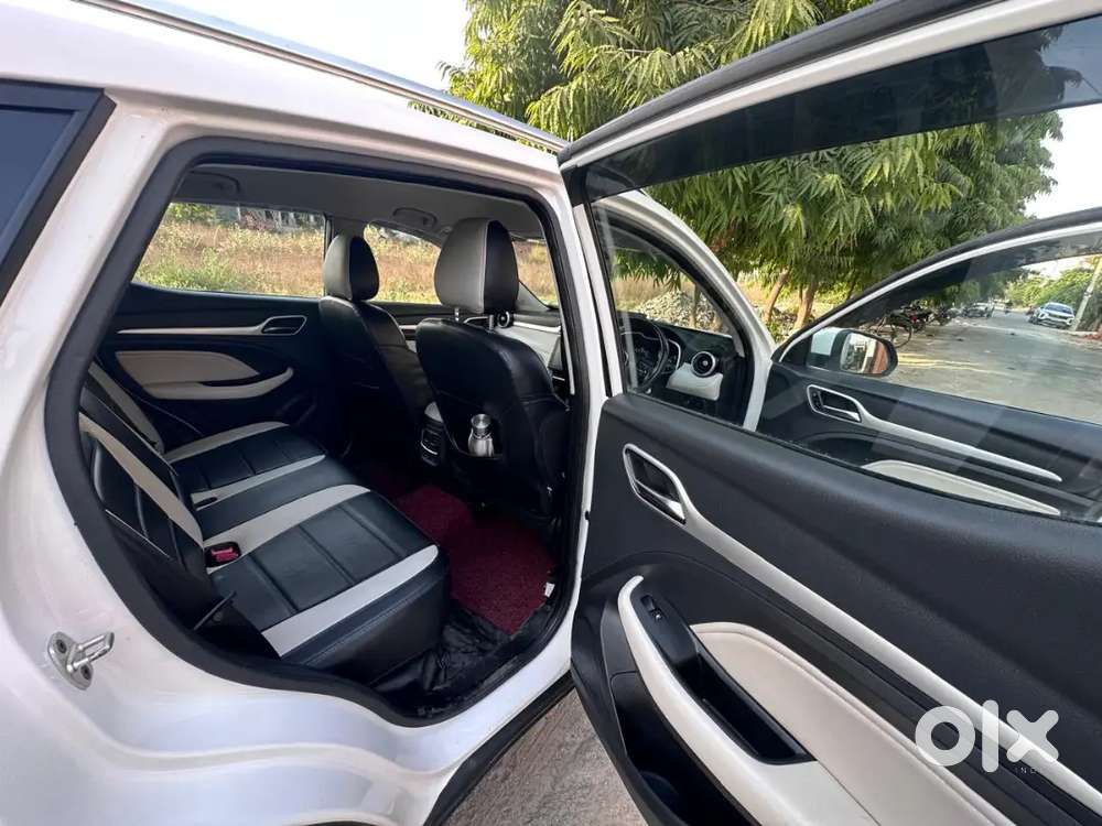 Mg Astor 2023 Petrol 40000 Km Driven