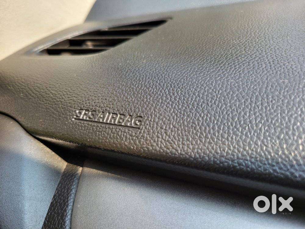 Maruti Suzuki Swift Zxi Plus Amt Dual Tone, 2019, Petrol