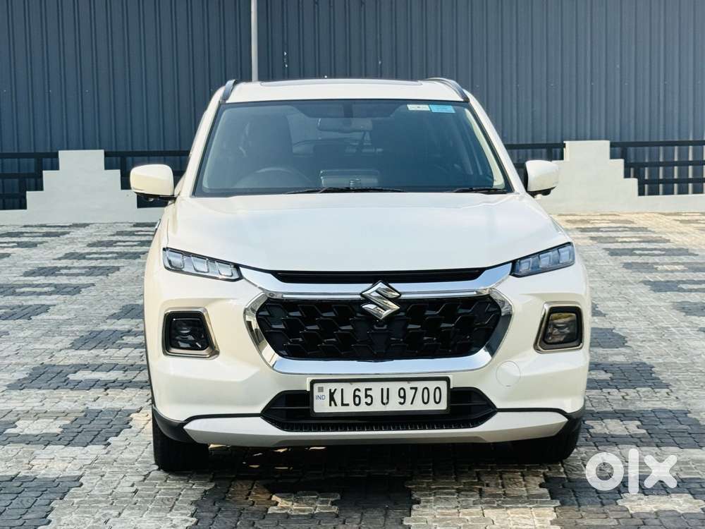 Maruti Suzuki Grand Vitara 1.5 Alpha Smart Hybrid At, 2023, Petrol