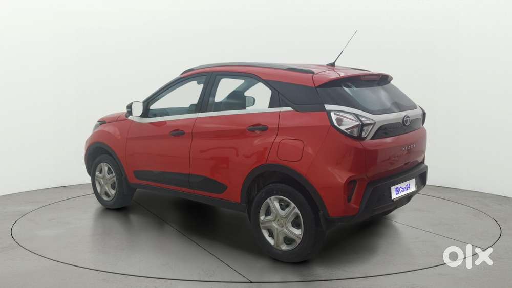 Tata Nexon 1.5 Revotorq Xma Amt (s), 2021, Petrol