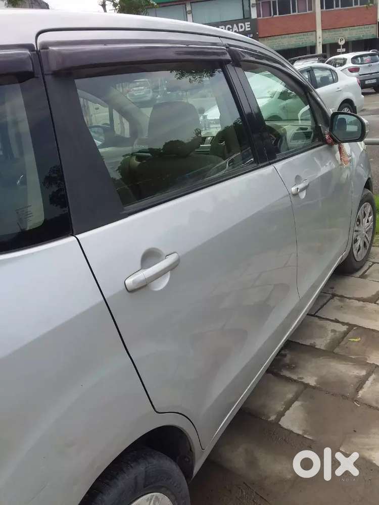 Maruti Suzuki Ertiga 2013