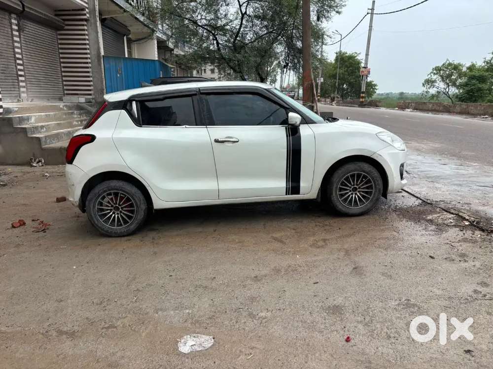 2021 Maruti Suzuki Swift Vxi Abs
