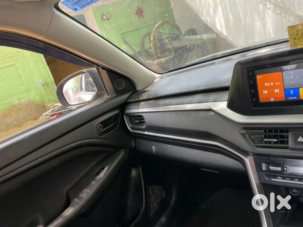 Maruti Suzuki Brezza 2023 Petrol 24594 Km Driven