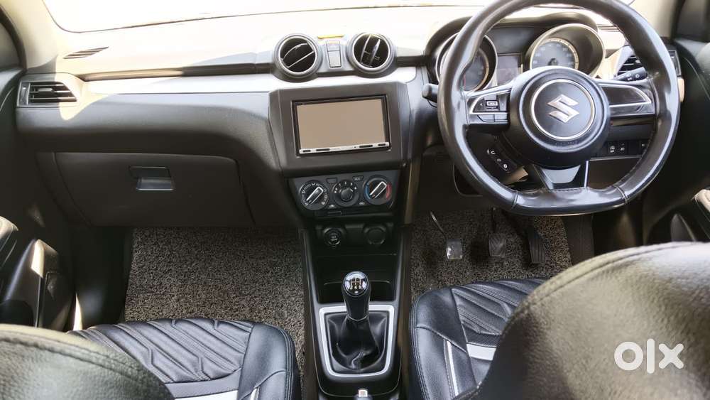 Maruti Suzuki Swift Vxi Optional, 2022, Petrol