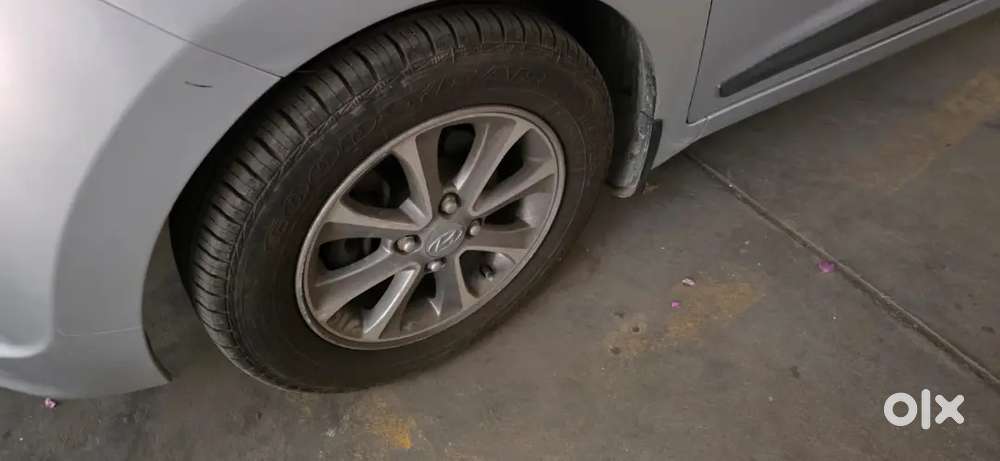 Hyundai Grand I10 2016 Petrol 49000 Km Driven