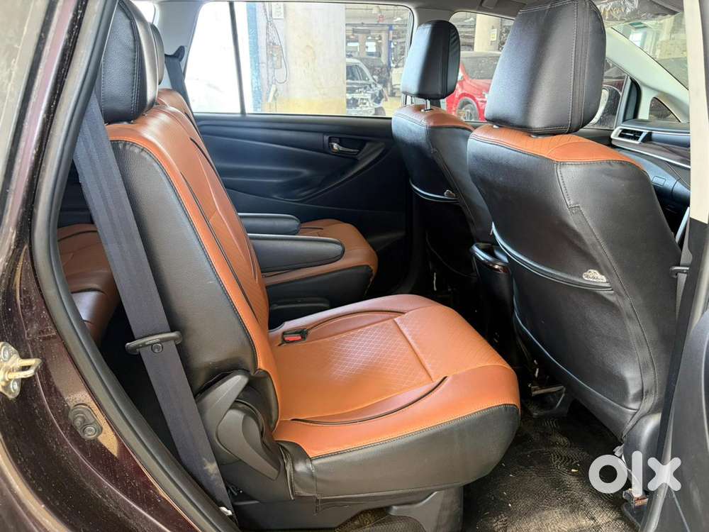 Toyota Innova Crysta 2.4 G Mt 7 Str, 2019, Diesel