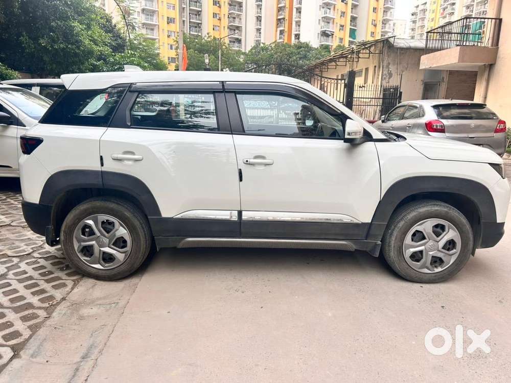 Maruti Suzuki Brezza 2024 Cng & Hybrids 20694 Km Driven