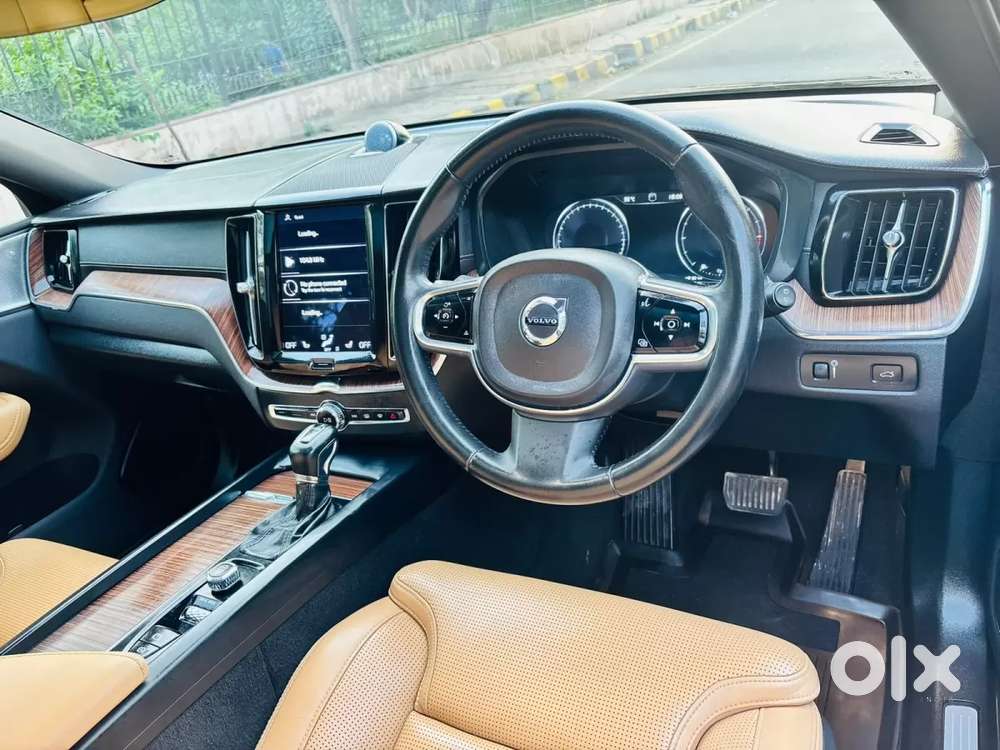 Volvo Xc60 Inscription D5, 2021, Diesel