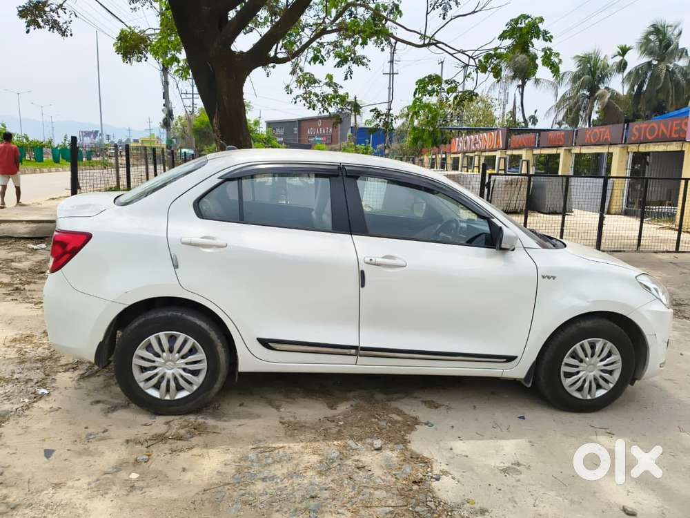 Maruti Suzuki Swift Dzire 1.3 Vxi, 2018, Petrol