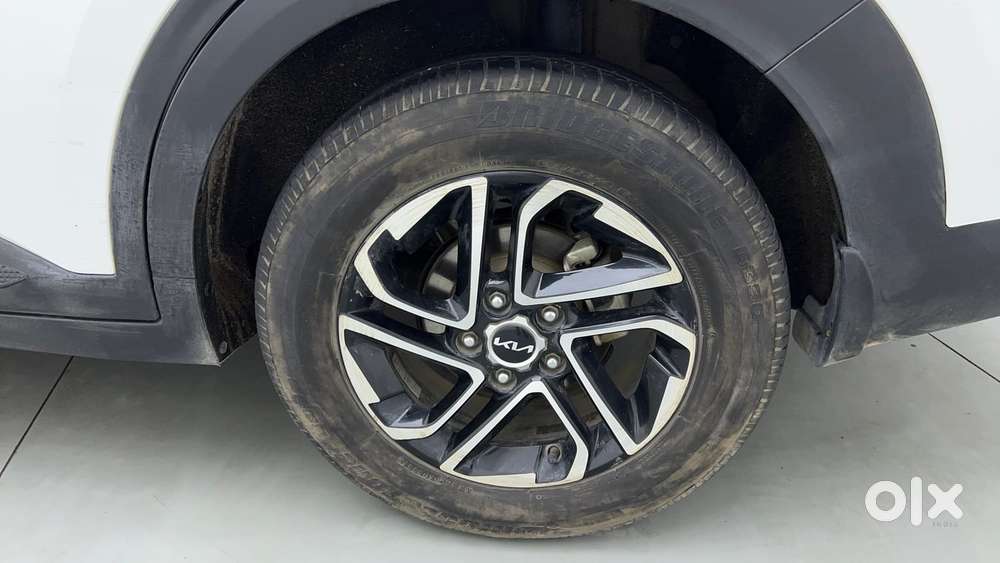 Kia Carens 1.5 Prestige Plus Diesel 7 Str Imt, 2023, Diesel