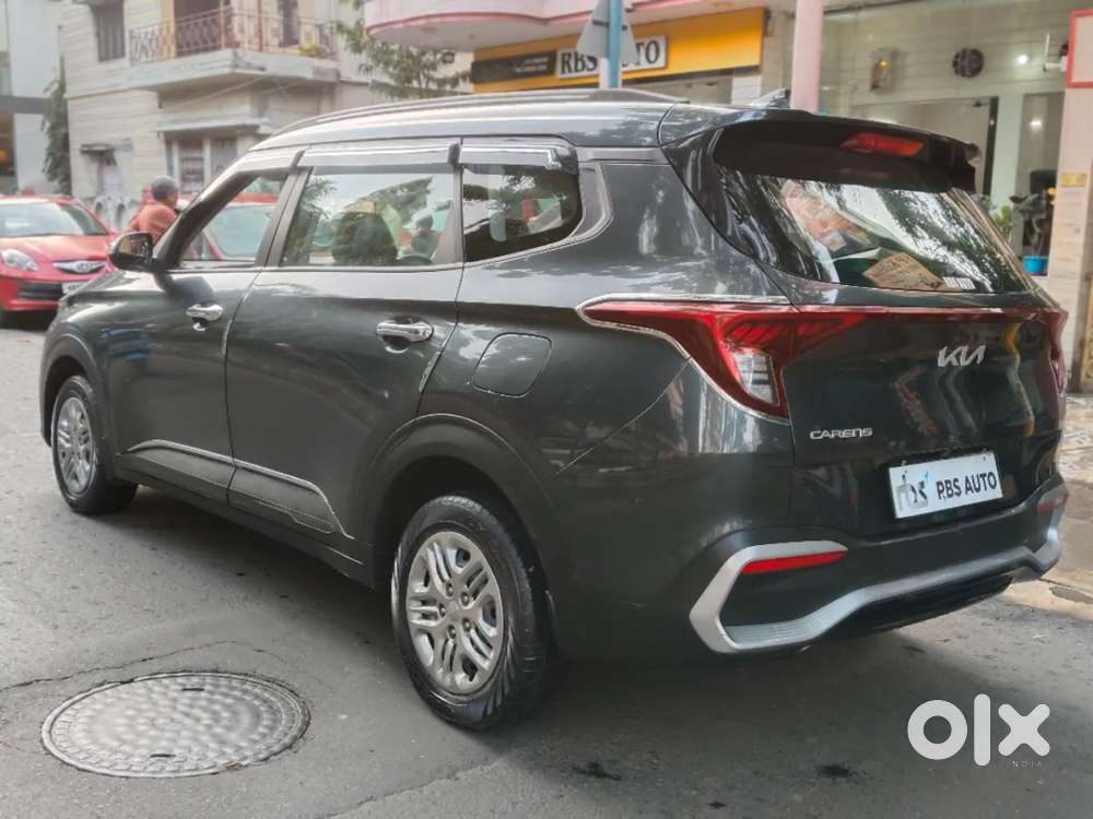 Kia Carens 1.5 Premium 7 Str, 2023, Petrol