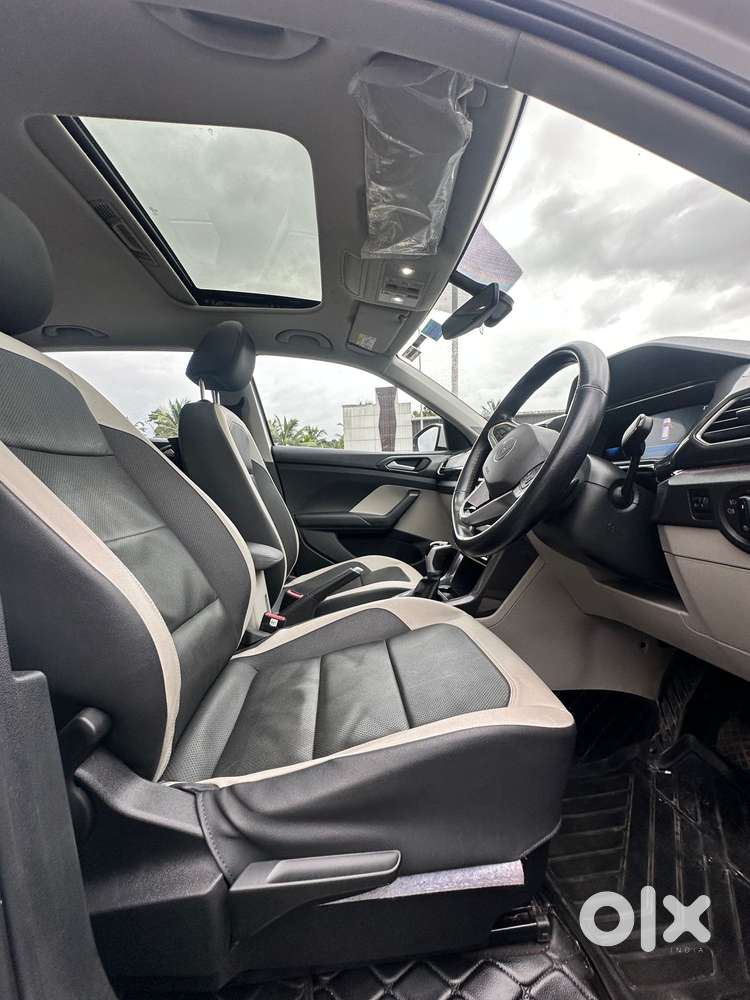 Volkswagen Taigun 1.0 Tsi Topline At, 2022, Petrol