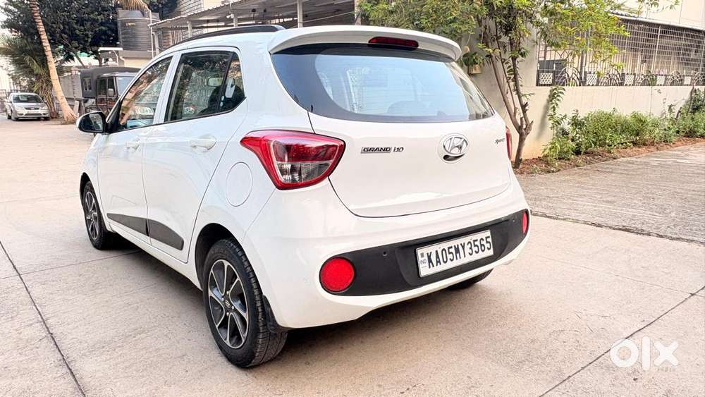 Hyundai Grand I10 At Sportz, 2018, Petrol