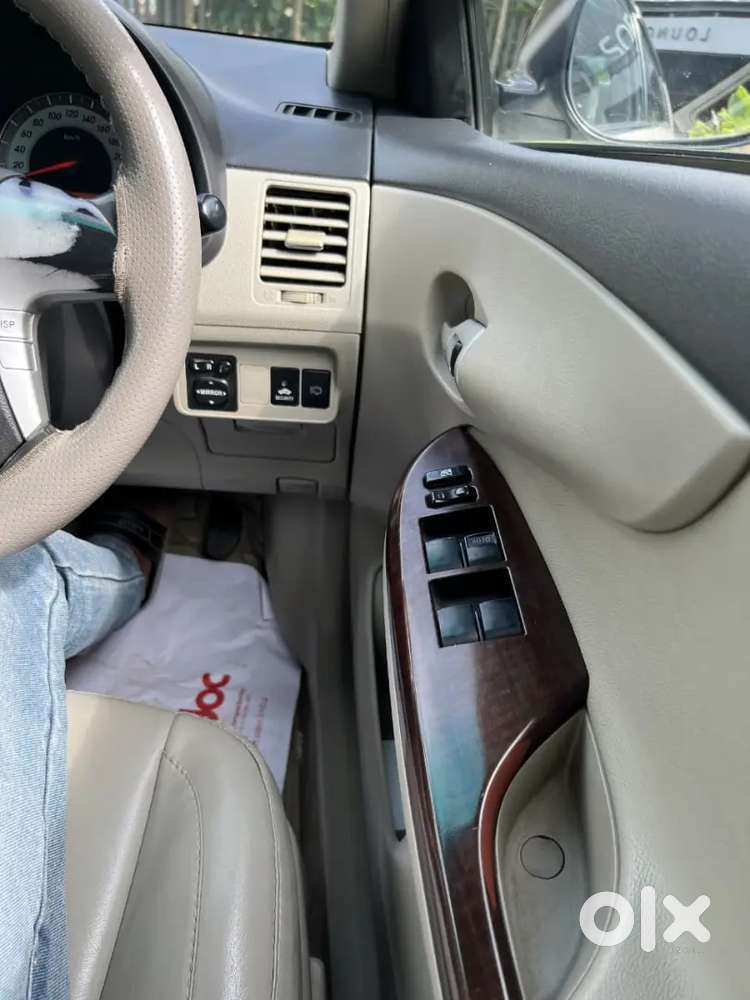 Toyota Corolla Altis 2011 Cng & Hybrids 99800 Km Driven