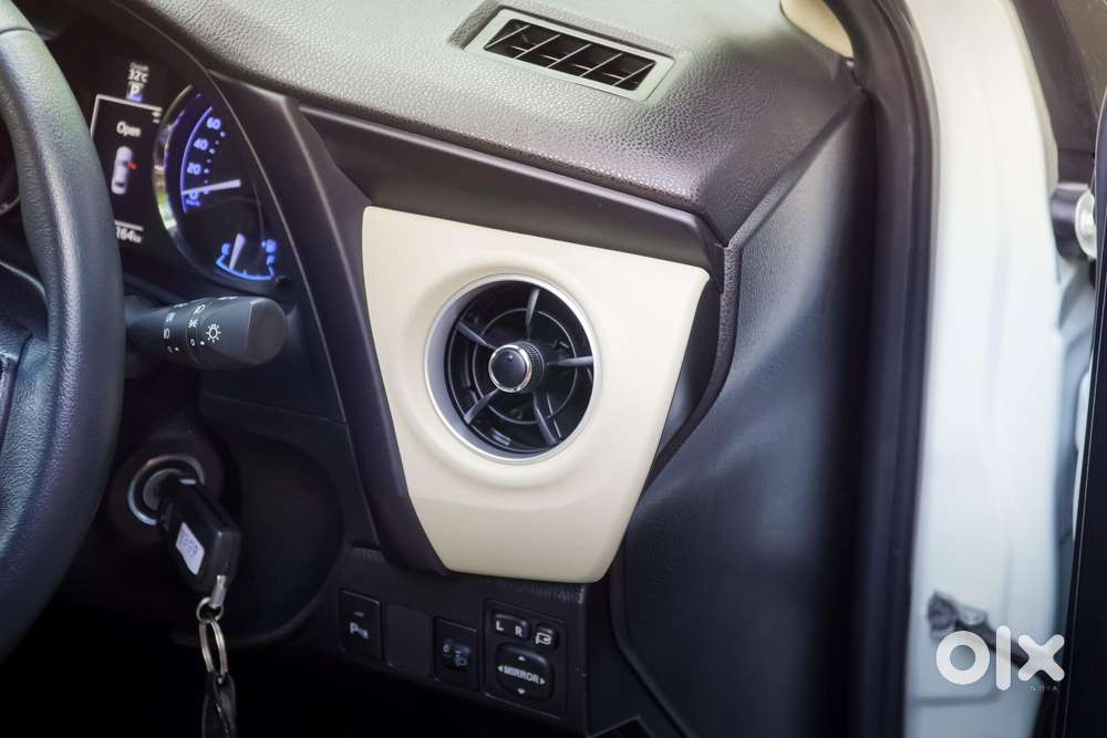 Toyota Corolla Altis 1.8 G Cvt, 2019, Petrol