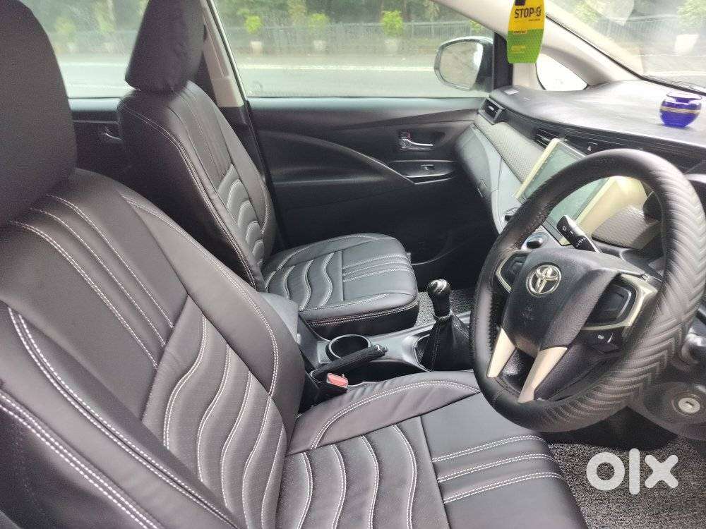 Toyota Innova Crysta, 2017