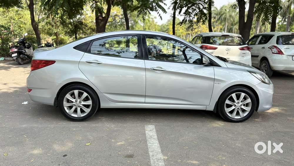 Hyundai Fluidic Verna 1.6 Vtvt Sx, 2012, Petrol