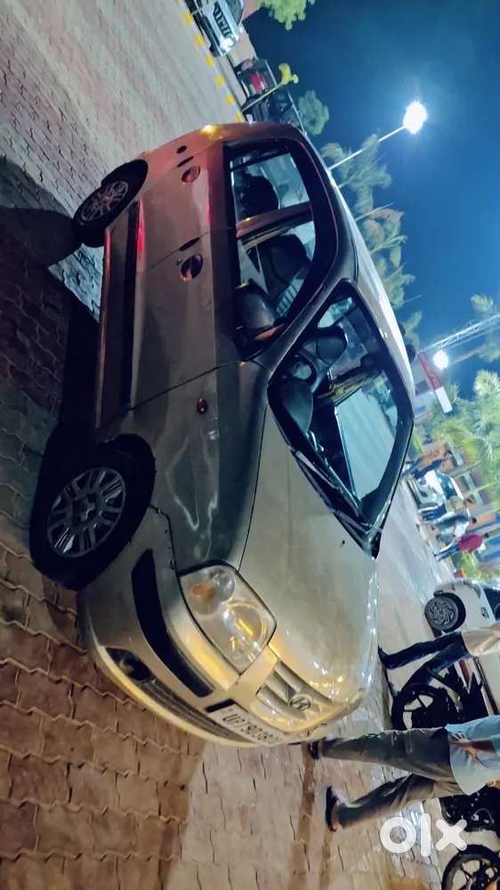Hyundai Santro Gls Petrol 2010